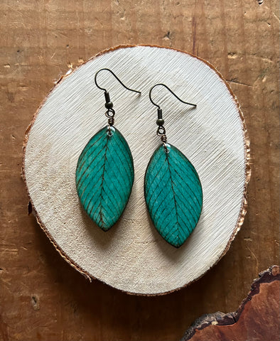 BIG Turquoise Leaves
